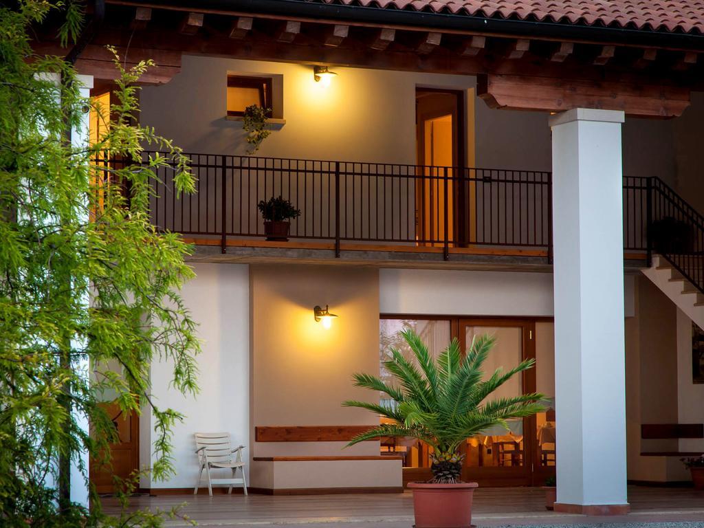 Agriturismo Crocerone Бассано-дель-Граппа Екстер'єр фото