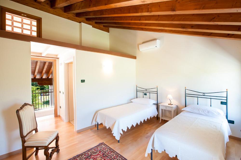 Agriturismo Crocerone Бассано-дель-Граппа Екстер'єр фото