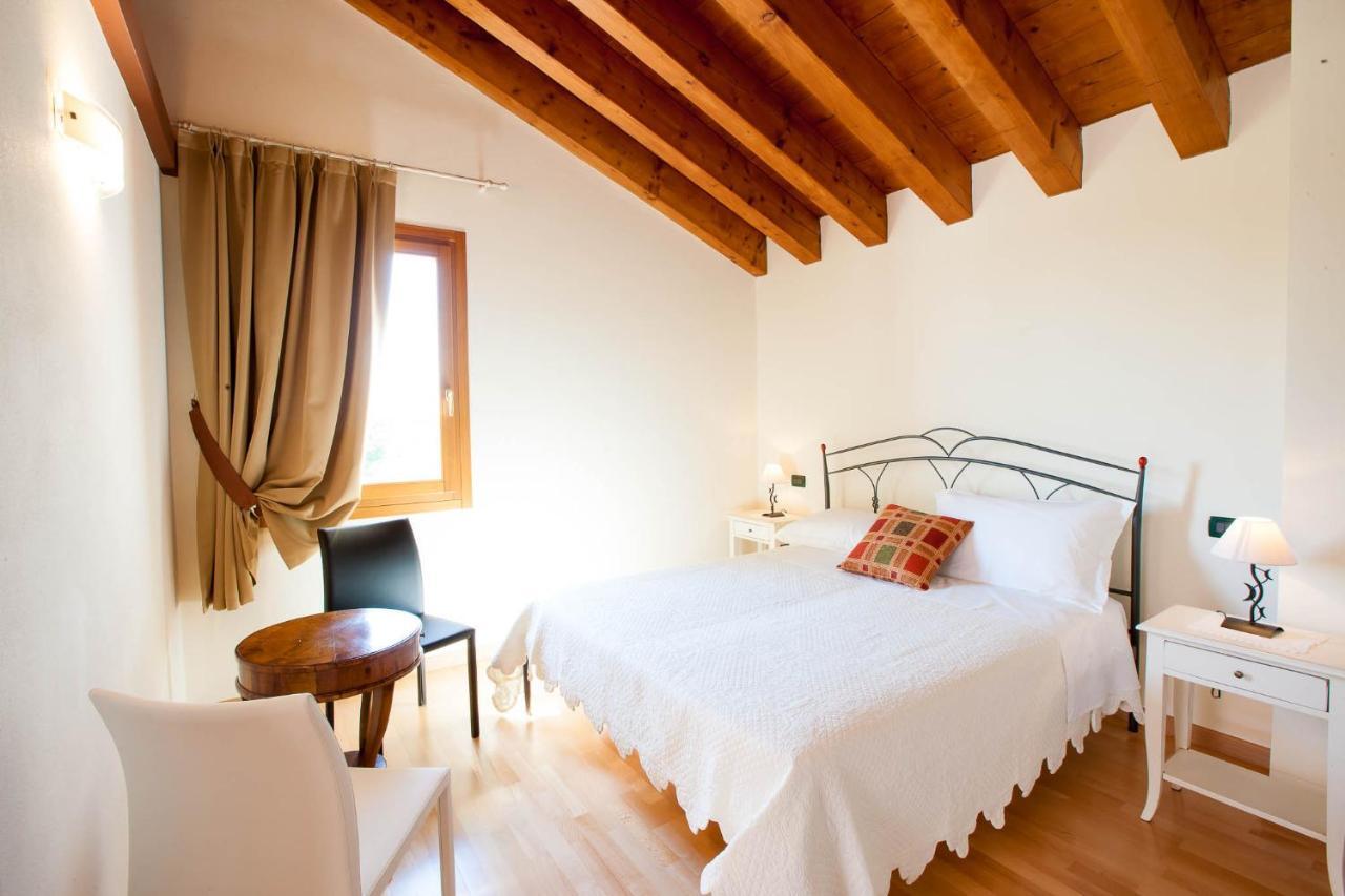 Agriturismo Crocerone Бассано-дель-Граппа Екстер'єр фото